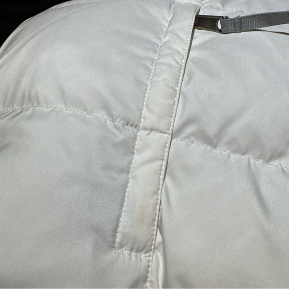 The North Face Nuptse 700 Down Puffer Vest Women’s White Gray Medium - Picture 7 of 8